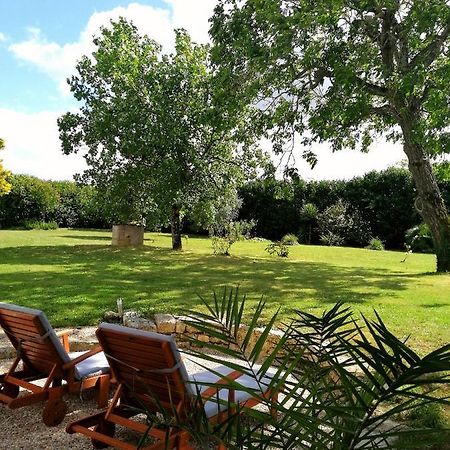 Gite Dans Une Ambiance Vegetale Avec Spa Privatif Jazennes Exterior photo